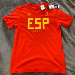 Adidas tee